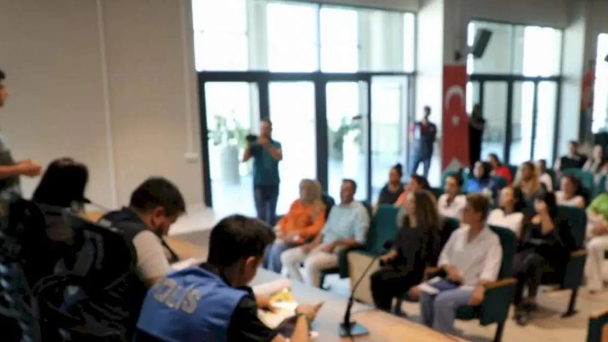 Hatay Büyükşehir'e KADES, UYUMA ve HAYDİ eğitimi
