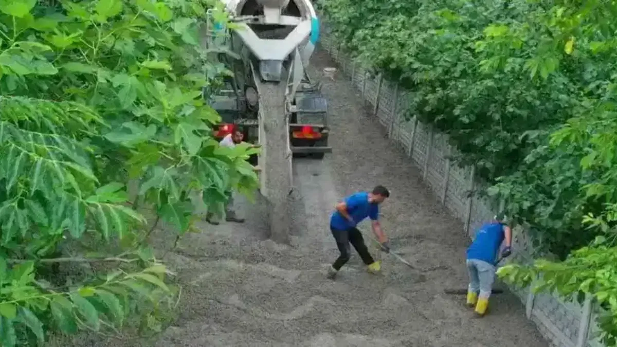Ordu Ünye Hanyanı Mahallesi’ne beton yol