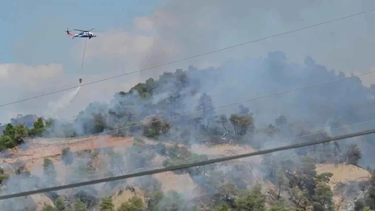 Manisa’da orman yangınlarıyla mücadele sürüyor