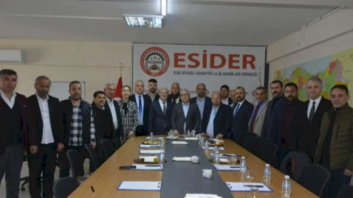 Sivas Valisi Şimşek'ten ESİDER'e ziyaret