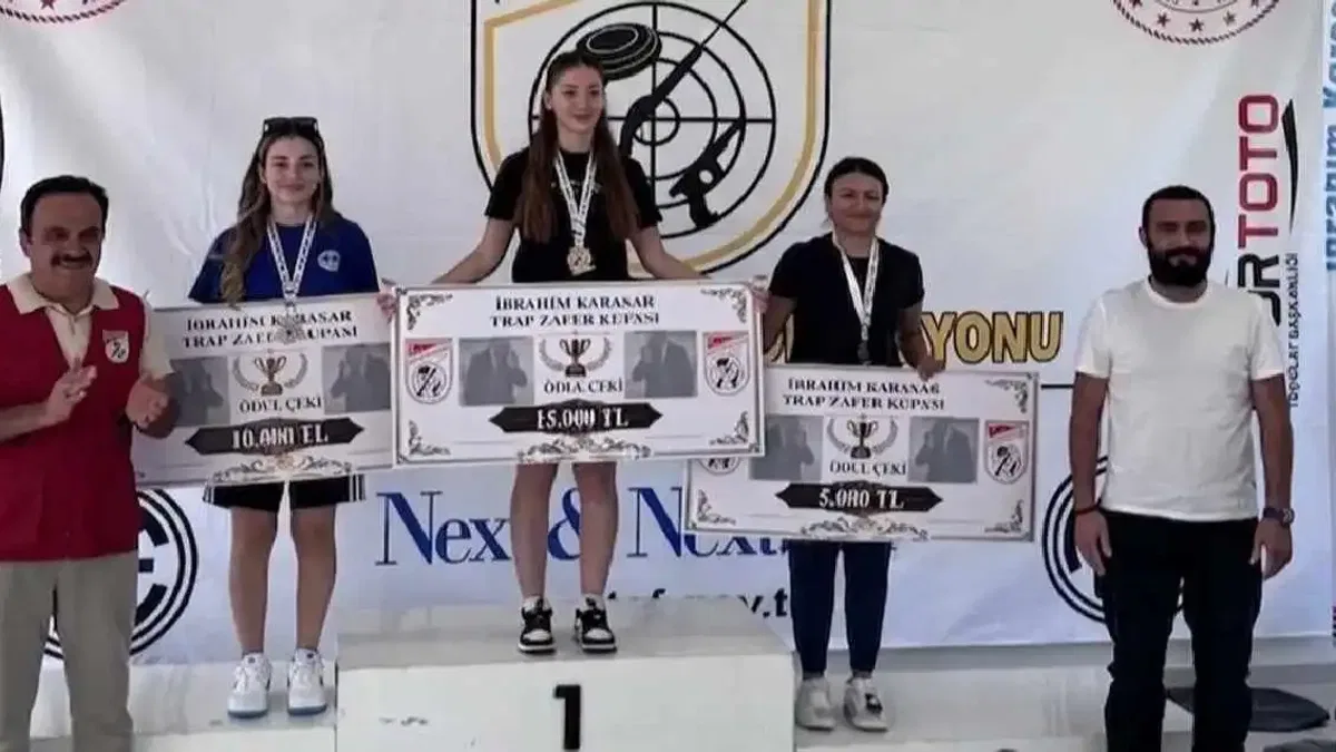 Kağıtspor’da başarı rüzgârı