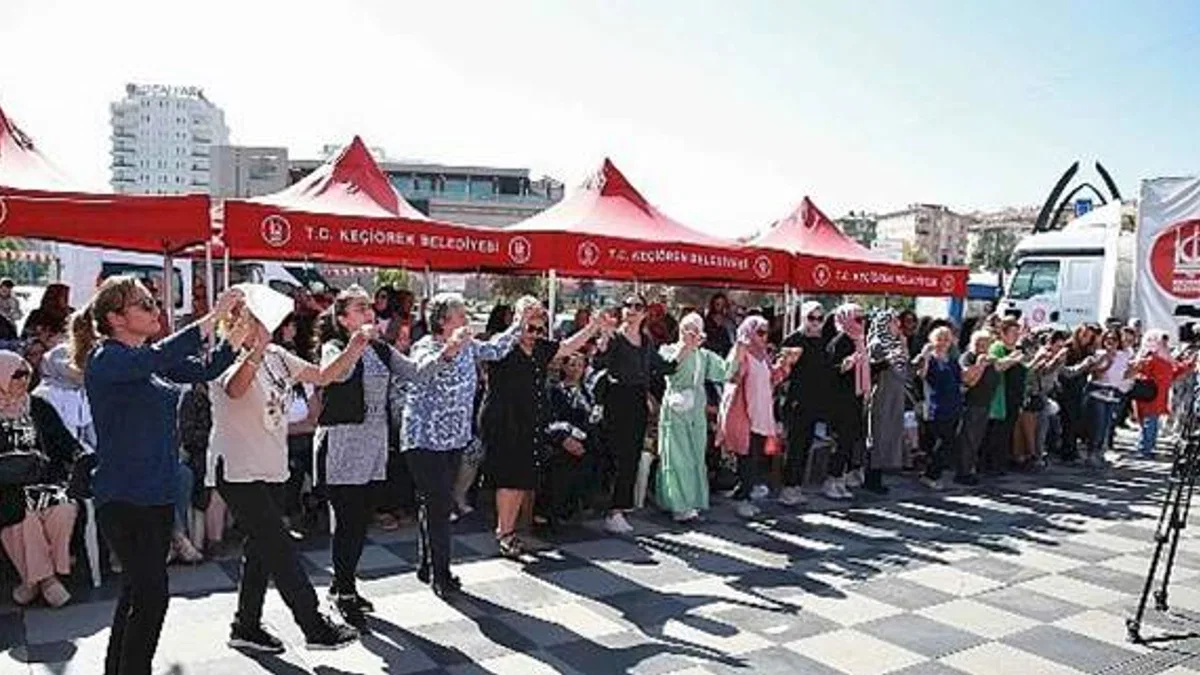 Kursiyerler için "Eğitime Merhaba" şenliği.
