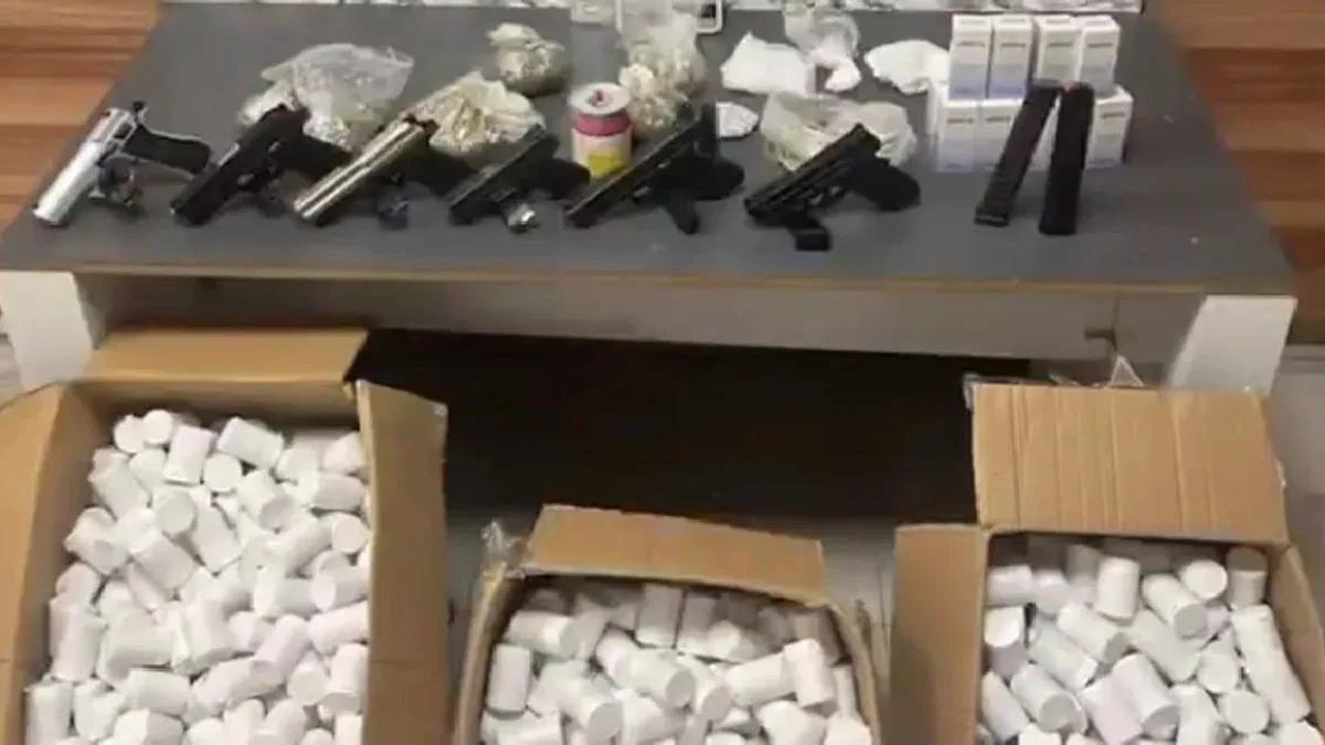 Zeytinburnu'nda narkotik operasyonu