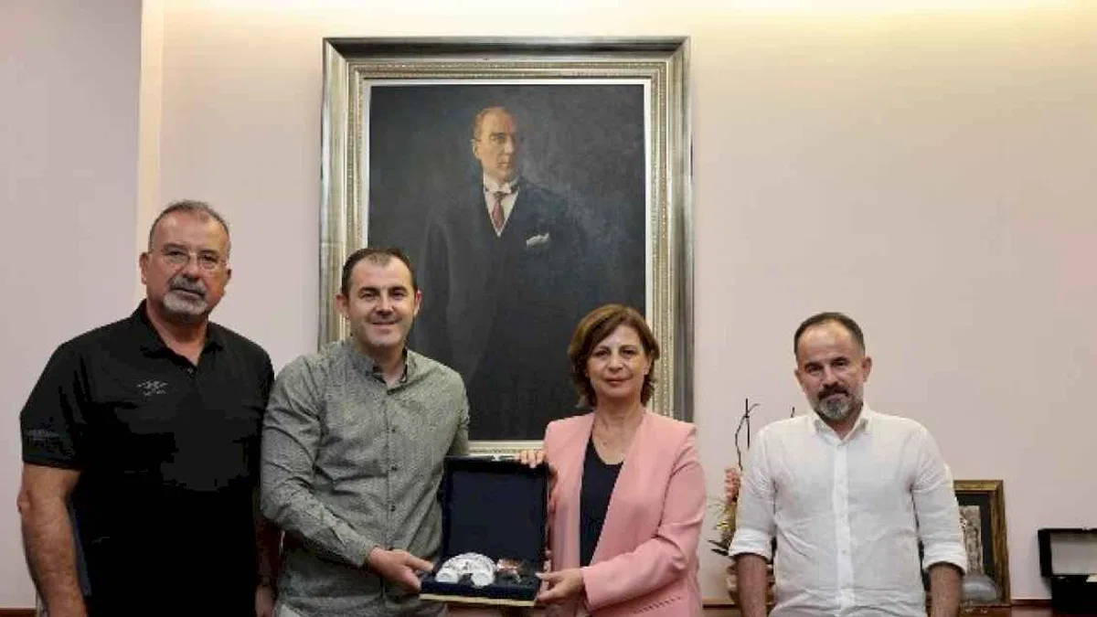 Türkiye Kano Federasyonu’ndan Başkan Ünlüce’ye ziyaret