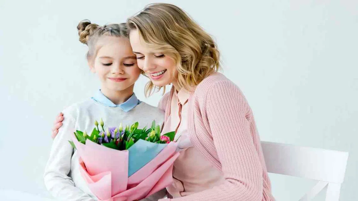 Baş tacı annelerimizin özel günü kutlu olsun