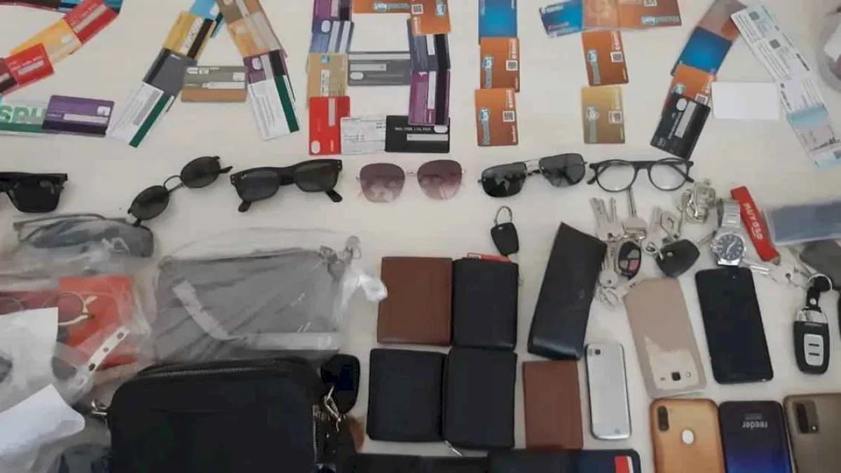 Kocaeli'de kayıp eşyalar zabıtada sahiplerini bekliyor