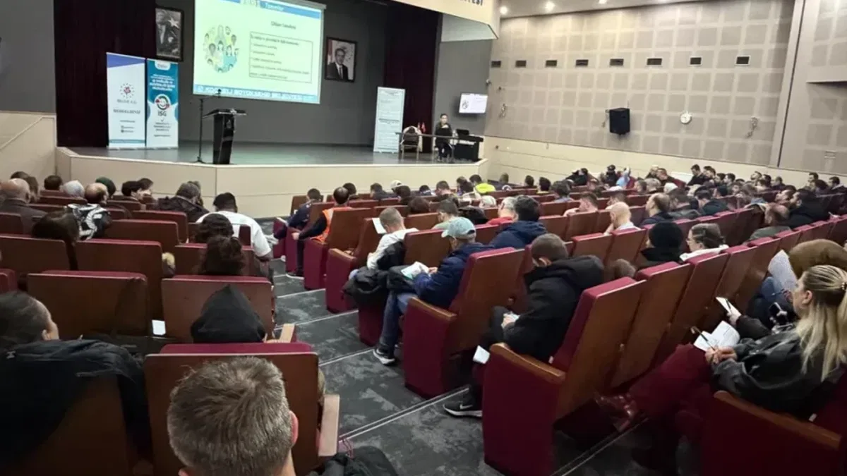 İzmir Büyükşehir’de eğitimler 5 bin 100 çalışana ulaşacak