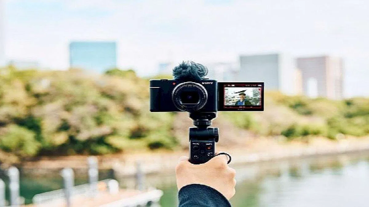 Sony, En Yeni Ultra Geniş Açılı Zoom Vlog Kamerası ZV-1 II'yi Duyurdu