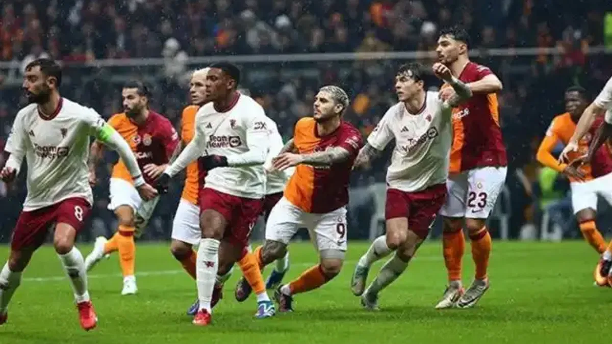 Galatasaray 3-3 Manchester United (Maç Sonucu)| G.Saray ManU'yu salladı ama yıkamadı!