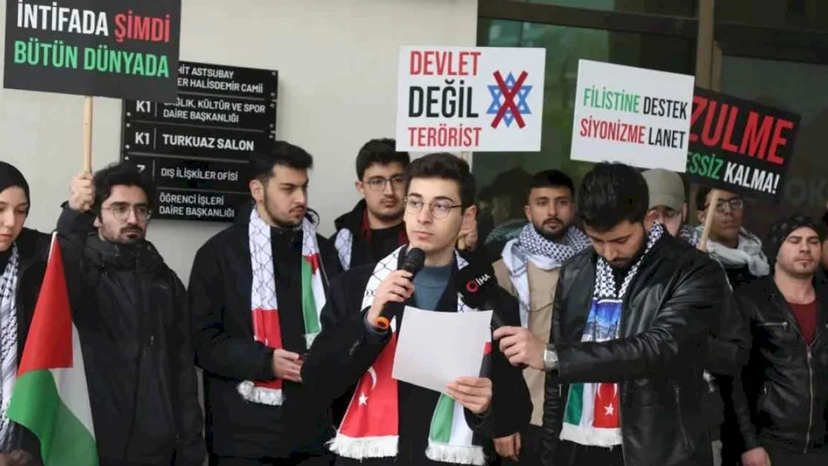 BTÜ'lü öğrenciler Gazze için tek yürek