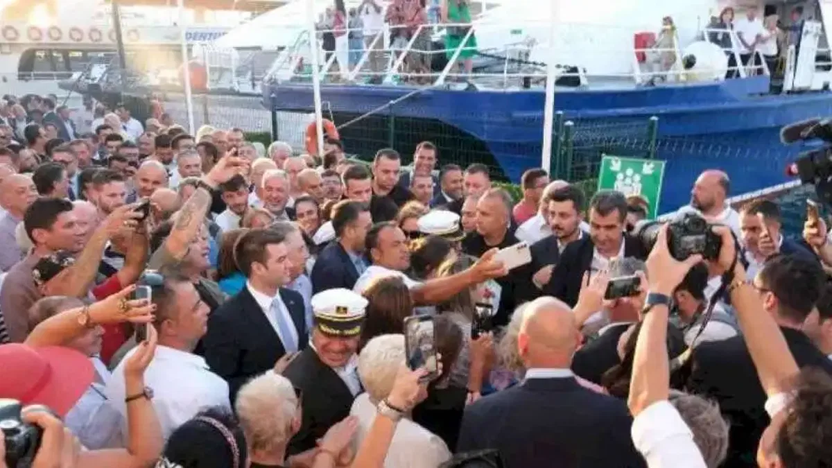 Muğla Büyükşehirden Denizcilik Bayramına çok özel kutlama