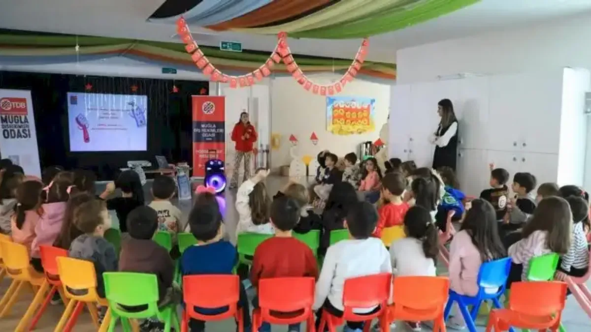 Muğla’da miniklere ağız ve diş sağlığı eğitimi