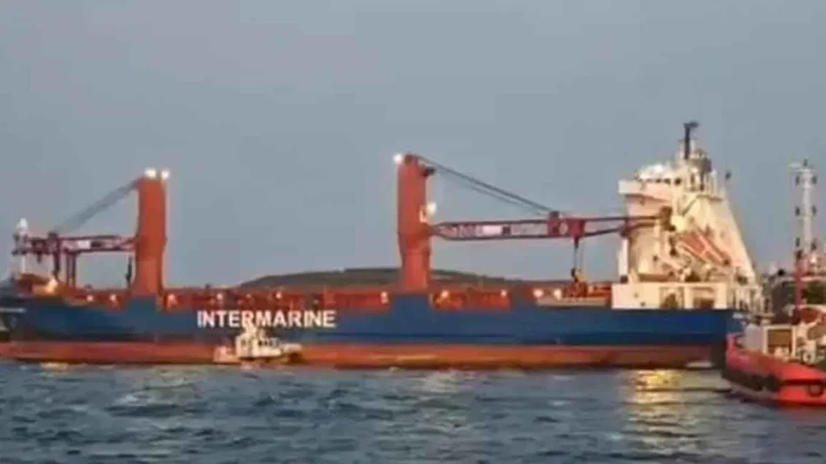 Çanakkale Boğazı’nda yangın paniği! Boğaz trafiği yeniden açıldı