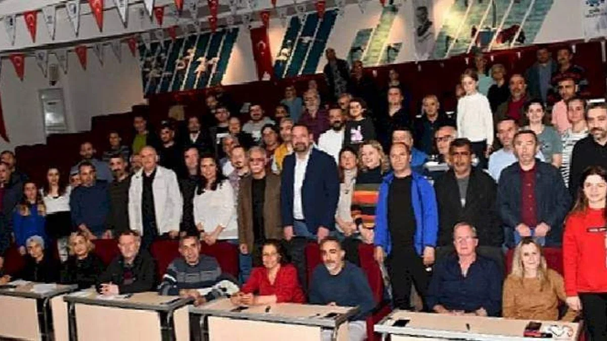 Çiğli Belediyesi'nin Arıcılık Kursuna Yoğun İlgi