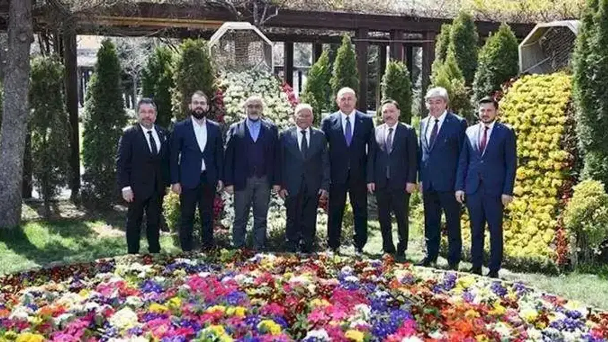 Kayseri Büyükşehir eski Bakan'ı ağırladı
