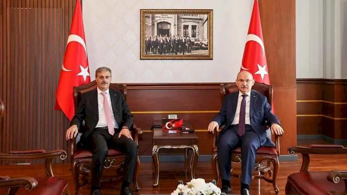 Başkan Alemdar Vali Karadeniz'i ziyaret etti