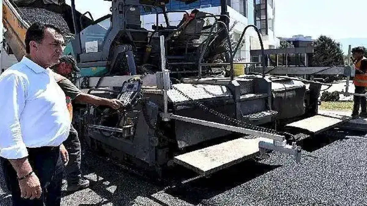 Osmangazi'de asfalt çalışmaları hız kesmiyor