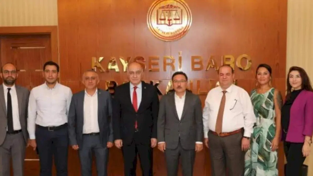 Kayseri Valisi'nden çifte ziyaret