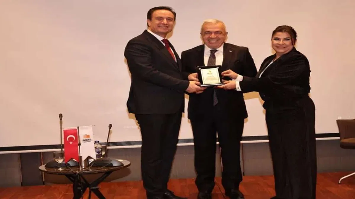 Şadi Özdemir: Kentsel dönüşümde belediyeler sürecin merkezinde olmalı