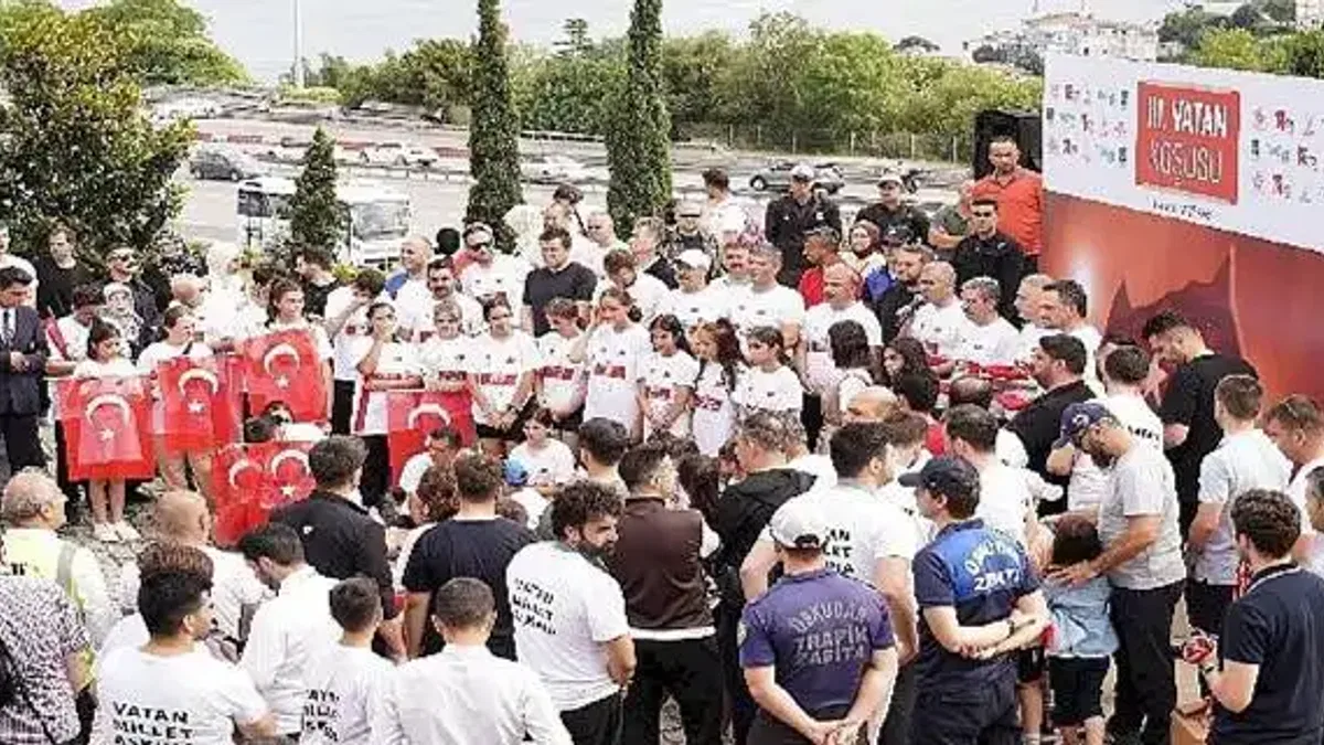 İstanbul Üsküdar'da 15 Temmuz Şehitleri "Vatan Koşusu" ile anıldı