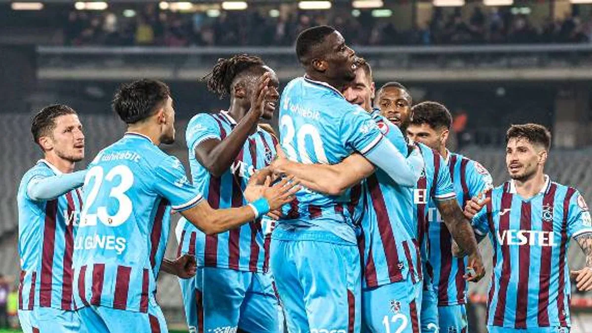 Vavacars F. Karagümrük 0-4 Trabzonspor (Maç Sonucu) Trabzon finale adını yazdırdı!