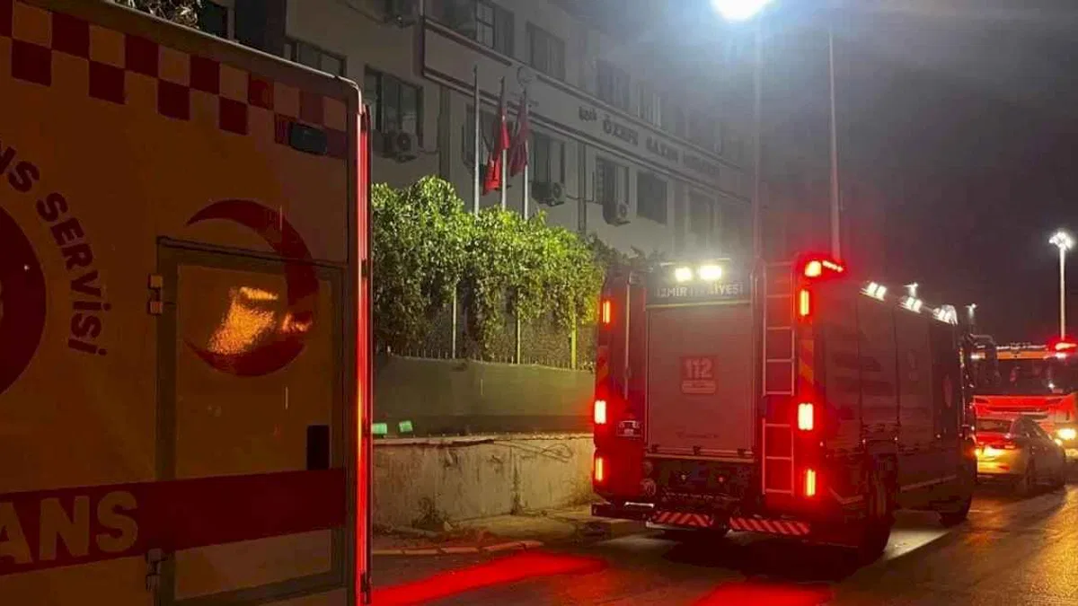 İzmir'deki bakımevinde korkutan yangın!