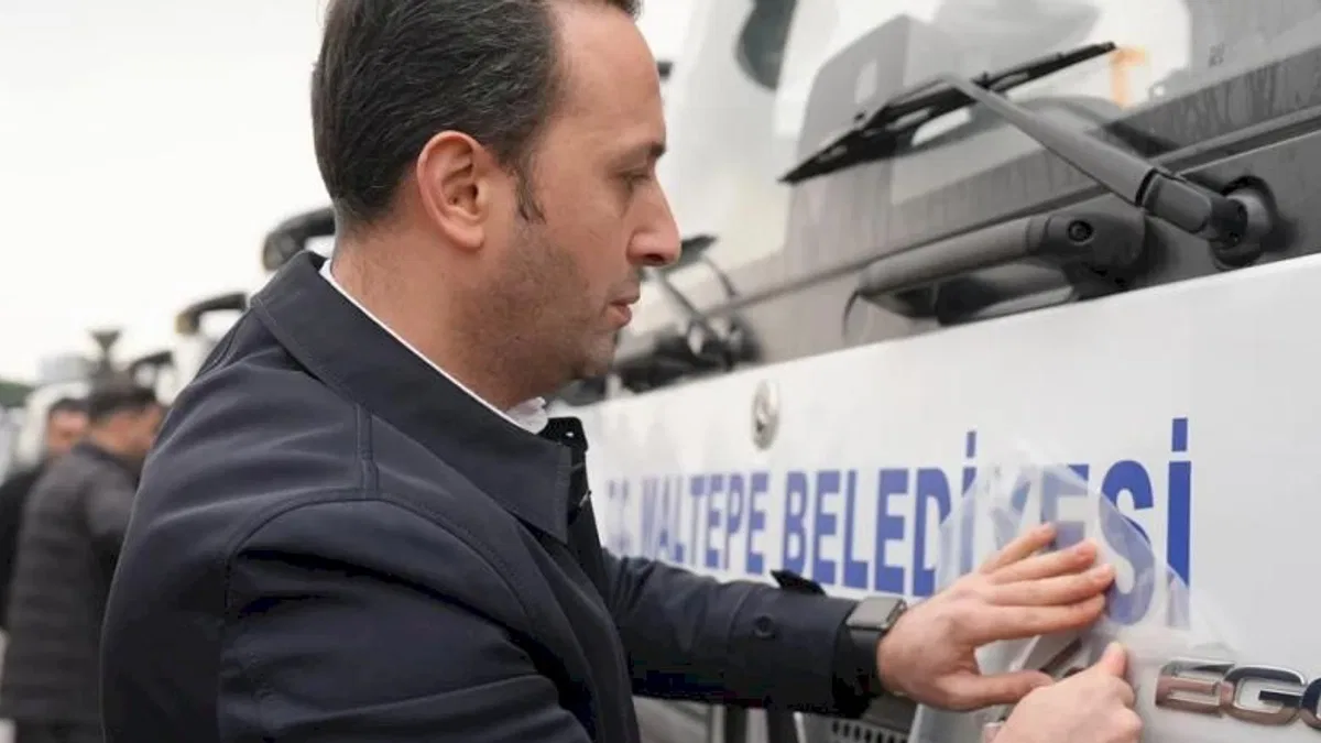 İstanbul Maltepe'de temizlik filosu yenilendi