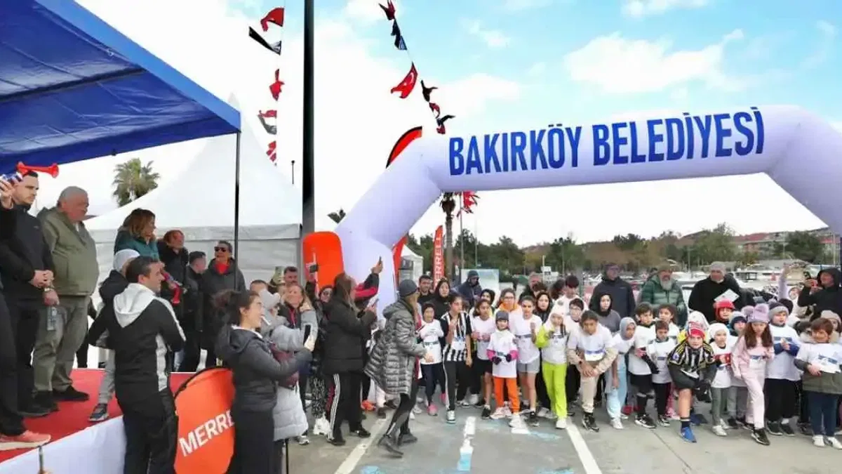İstanbul Bakırköy’de “Öğretmenler Günü Koşusu” düzenleniyor