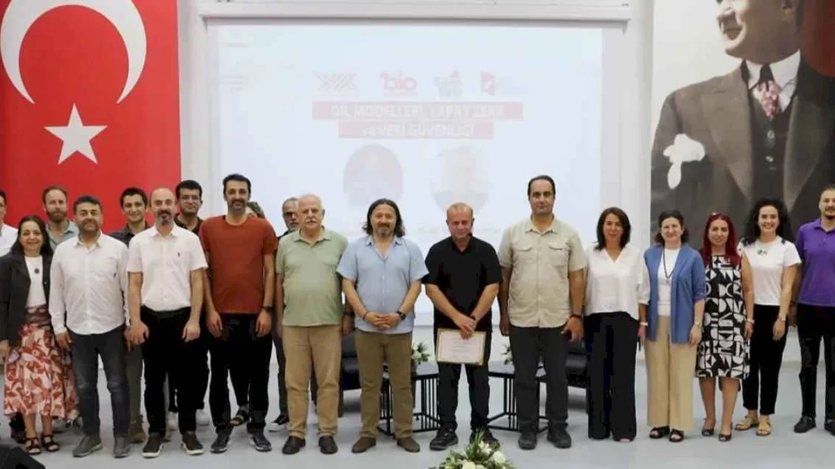 İKÇÜ BİO’dan “Yapay Zekâ ve Veri Güvenliği Söyleşisi”