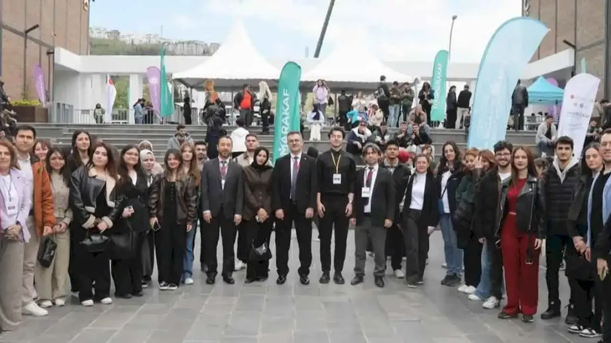 BTÜ Marmara Kariyer Fuarı'nda büyük ilgi gördü