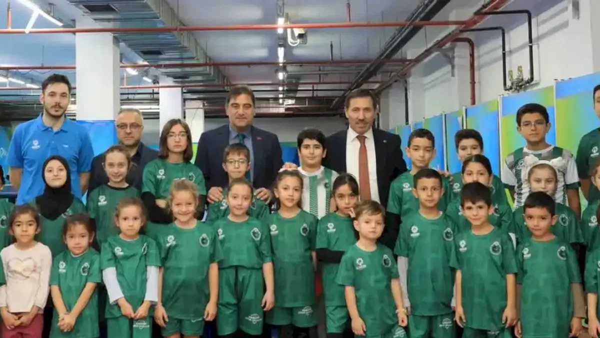 Konya'da Milletvekili Karaman ve Başkan Kılca sporcularla buluştu