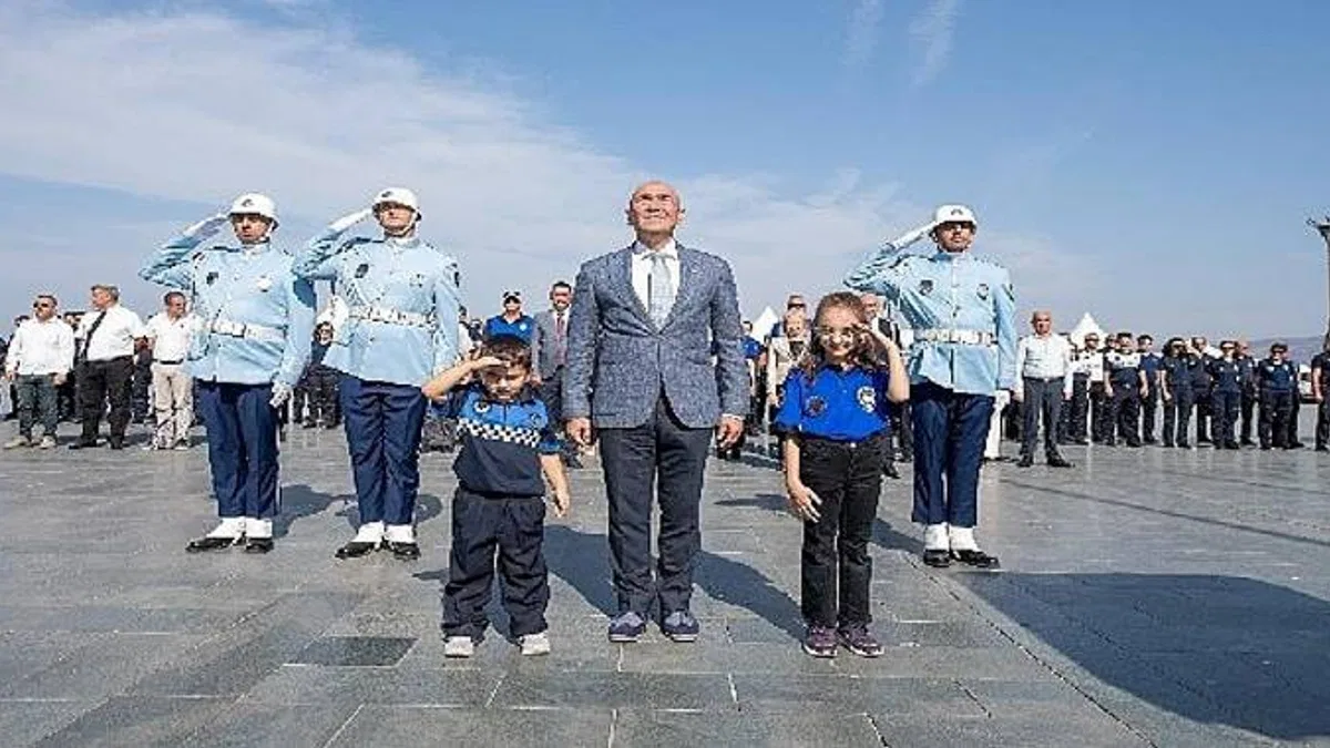 Başkan Soyer "100 zabıta personeline ihtiyaç var ama 40 kişilik kadro verildi"