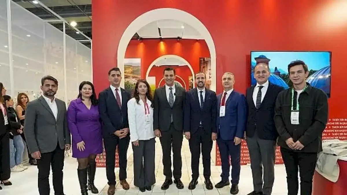 Başkan Zeyrek Turizm Fuarı'nın Açılışına Katıldı