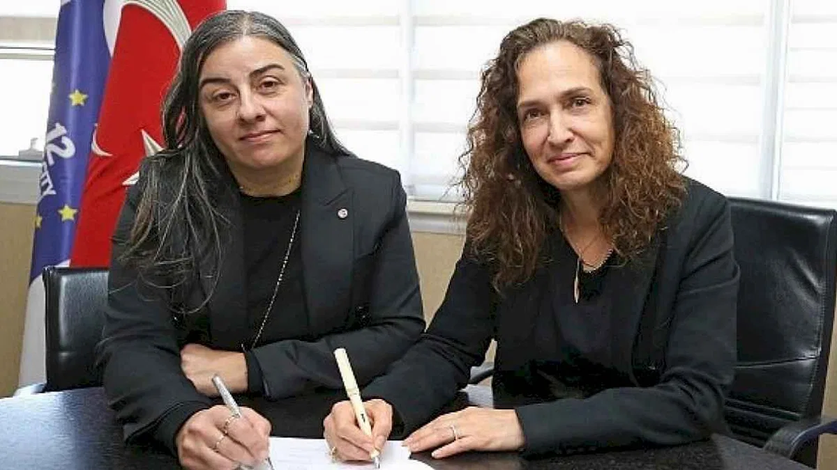Karşıyaka Belediyesi'nde toplu sözleşme sevinci