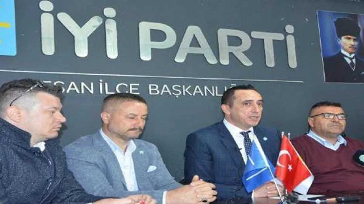 İYİ Parti Keşan'a Zafer Sarıkeçe atandı