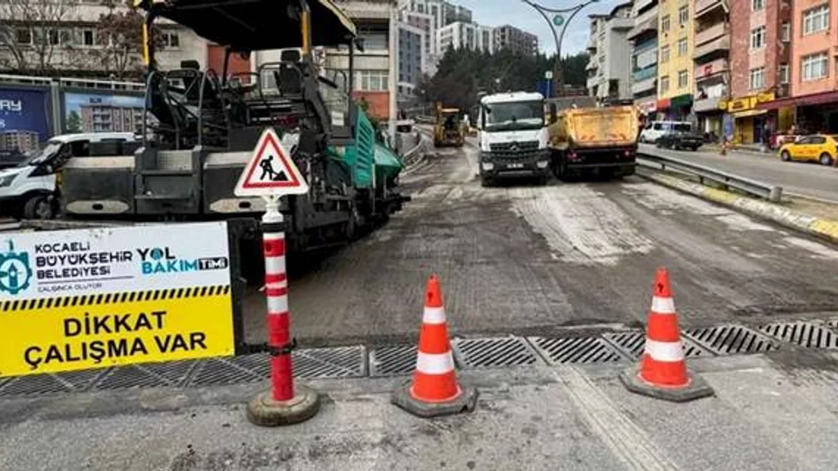 Kocaeli Santral Rampası’nda yol çalışmaları tamamlanıyor