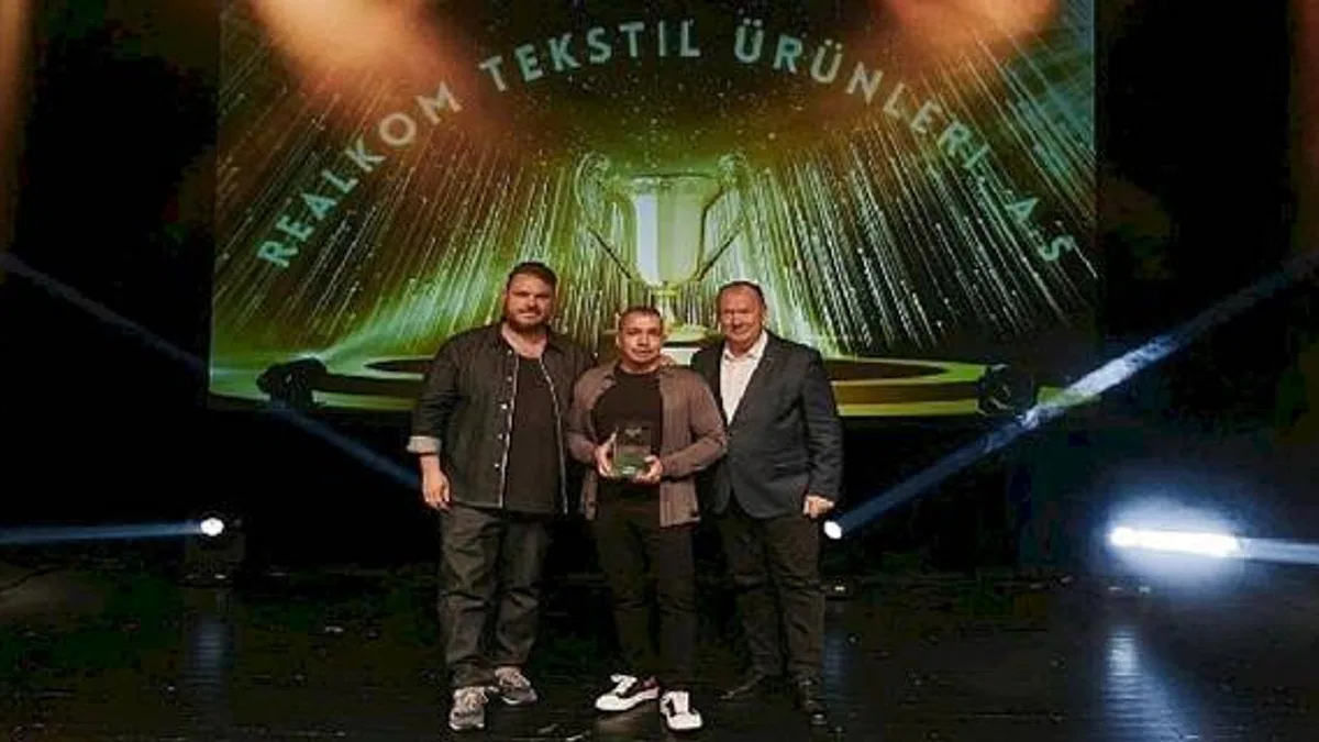 Ünlü İş İnsanı Yusuf Yosi Özlevi'den büyük başarı