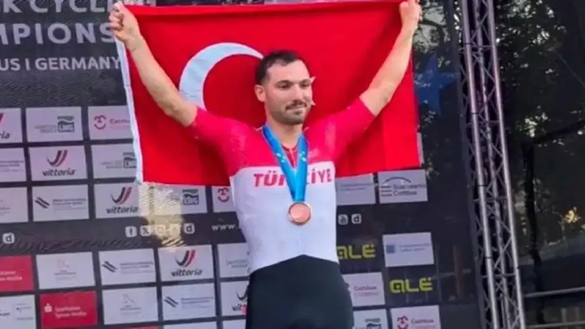 Konya Büyükşehirli milli bisikletçi Avrupa'da zirvede