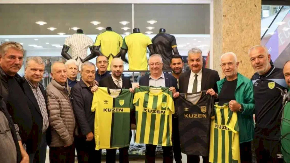 Edremitspor Taraftar Mağazası “EdroStore” hizmete açıldı