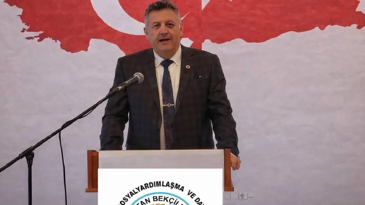 Vatan Bekçileri Derneği'nden MEB'e mezuniyet töreni çağrısı