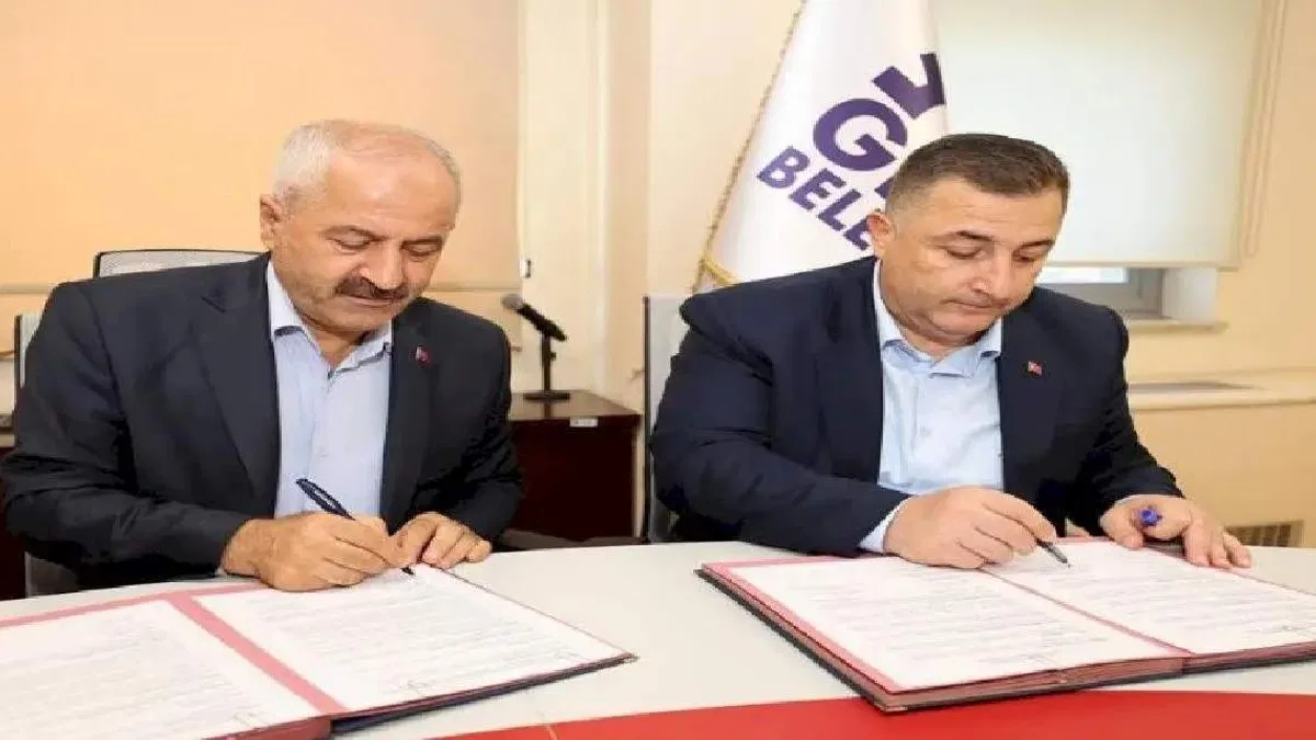 Gebze Belediyesi işçilerine yüzde 20 ek zam