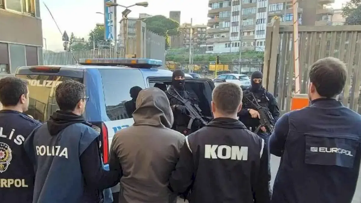 Kırmızı bültenle aranıyordu... Barış Boyun İtalya'da yakalandı!