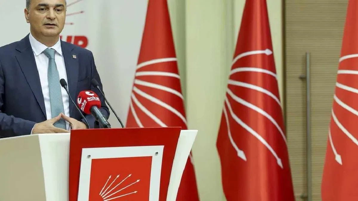 CHP'de 4 il başkanı daha görevden alındı