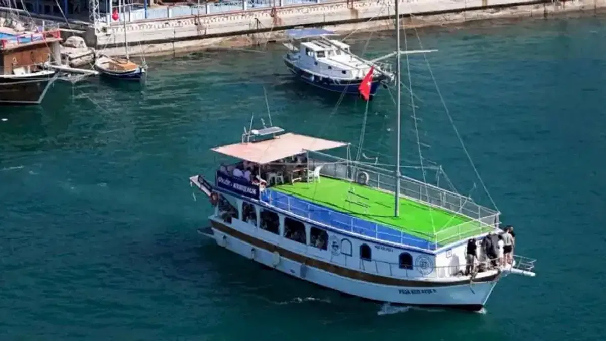 Güllük–Kıyıkışlacık arasında deniz ulaşımı başladı