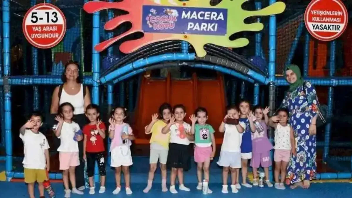 Minikler Çocuk Köyü’nde doyasıya eğlendi