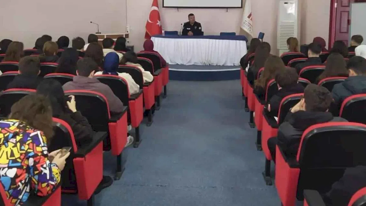Bilecik Pazaryeri’nde dolandırıcılara karşı birlik!
