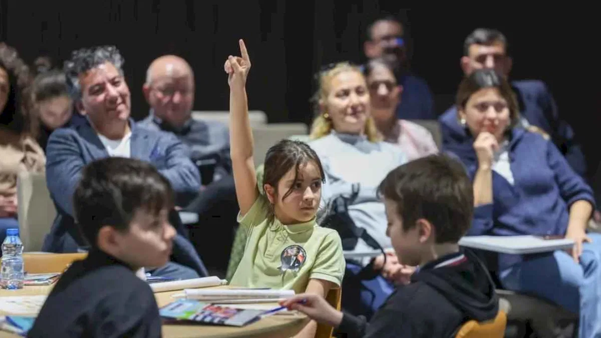 İstanbul Bakırköy'de Çocuk Meclisi'ne ilk adım