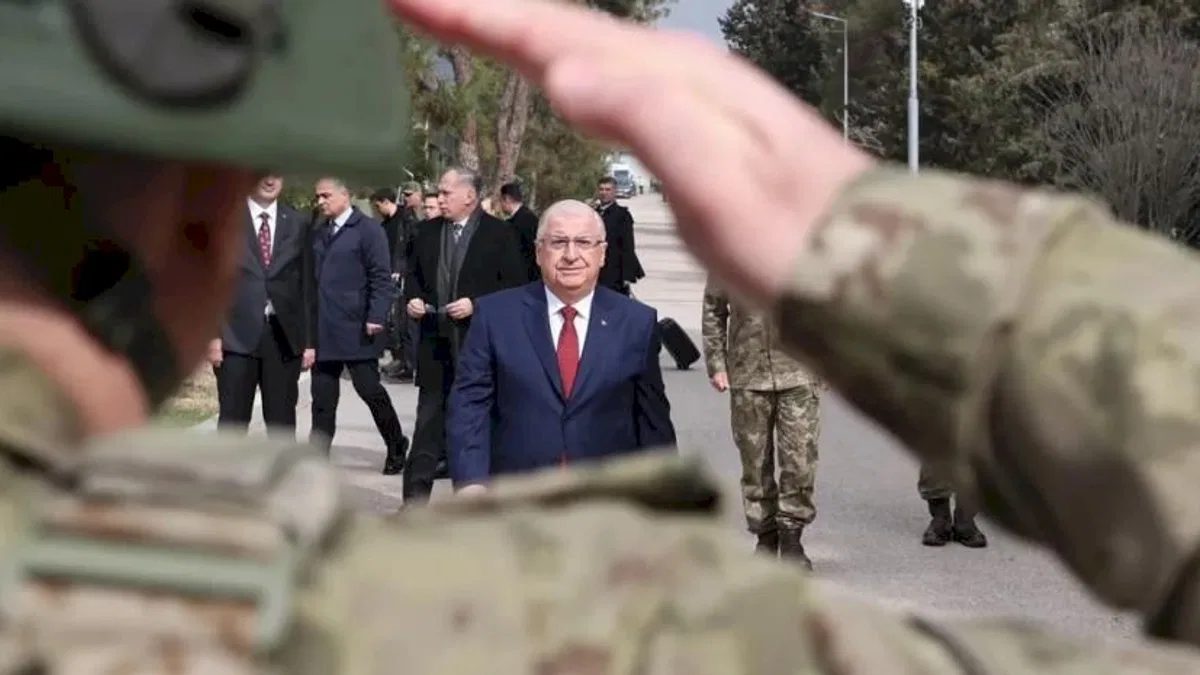 Bakan Güler Kilis'te incelemelerde bulundu