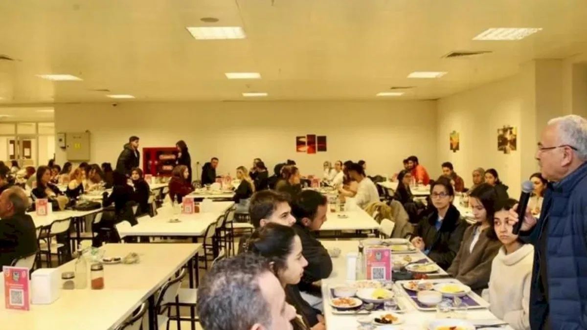 Ordu’da Başkan Güler’den öğrencilere ramazan iftarı