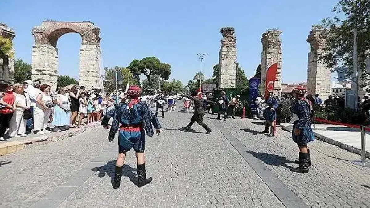 Efes Selçuk Büyük Taarruz'un 101. Yılında "O An'a " tanıklık etti